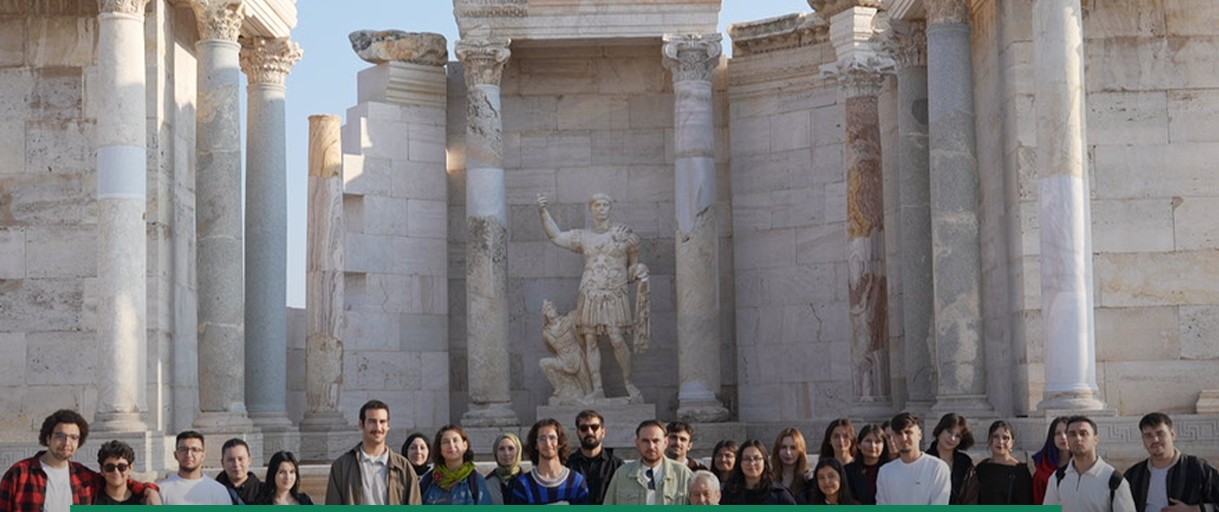 Gençler Denizli’yi keşfe çıkıyor